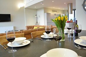 King George Penthouse