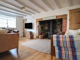 Pudding Cottage, Westleton