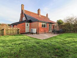 Pudding Cottage, Westleton
