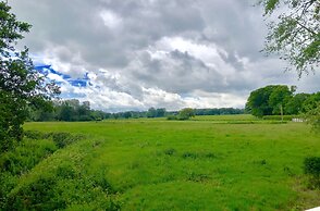 1 Tunns Cottages, Rushmere, nr Beccles