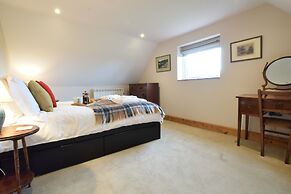 1 Tunns Cottages, Rushmere, nr Beccles