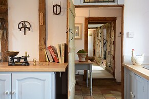 Wassicks Cottage, Haughley