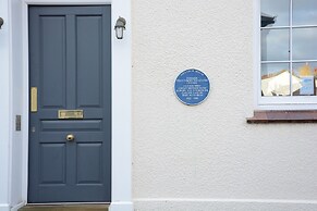 Skimming Stones, Aldeburgh