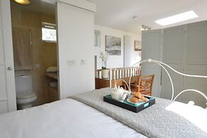 Robert Sadler's Studio