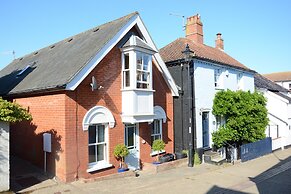 The Red Brick House, Aldeburgh