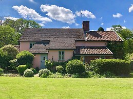 Rectory Farm Cottage, Rougham