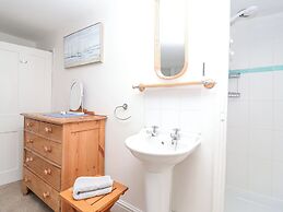 5 Blackshore, Southwold