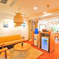 Bloom Boutique - Bandra