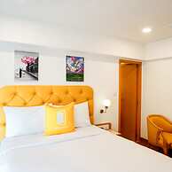 Bloom Boutique - Bandra