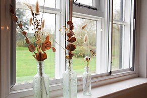 Church Farmhouse, Cookley