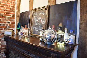 Church Farmhouse, Cookley