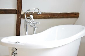 Church Farmhouse, Cookley