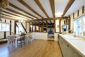 Church Farmhouse, Cookley