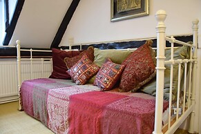 Church Farmhouse, Cookley