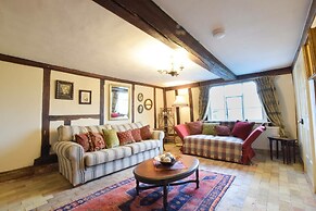 Church Farmhouse, Cookley