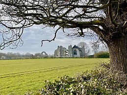 7 Old Grammar School, Leiston