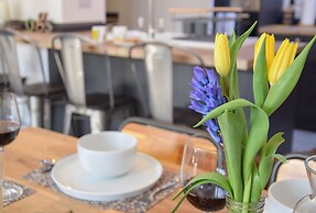 7 Old Grammar School, Leiston