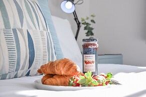 7 Old Grammar School, Leiston