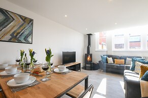 7 Old Grammar School, Leiston