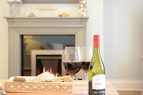 High Tide, Crabbe Street, Aldeburgh