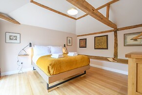 Onna's Stable, Sotherton