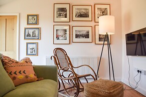 Onna's Stable, Sotherton