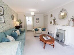 1 Coconut Cottage, Long Melford