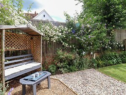 1 Coconut Cottage, Long Melford