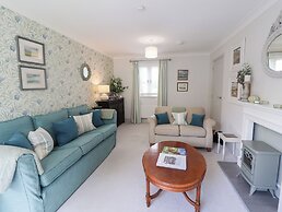 1 Coconut Cottage, Long Melford