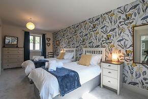 1 Coconut Cottage, Long Melford