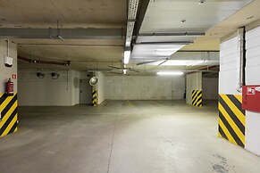 Apartment With Balcony Wolska by Renters