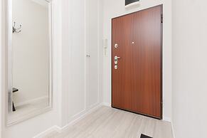 Apartment With Balcony Wolska by Renters