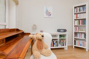 Apartment With Balcony Wolska by Renters