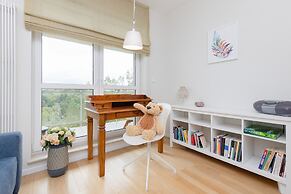 Apartment With Balcony Wolska by Renters