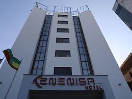 Kenenisa.. Oasis International Hotel