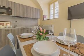 Tiny Duke Apartment in Varenna