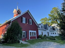 Stone Hearth Inn and Eatery