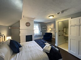 Stone Hearth Inn and Eatery