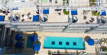 Penthouse Bahia Mar South Beach On Ocean Drive Miami Beach 1 Bedroom H