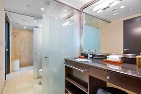 Penthouse Bahia Mar South Beach On Ocean Drive Miami Beach 1 Bedroom H