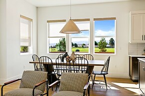 Villa #31 At Bloomington Country Club 3 Bedroom Condo by RedAwning