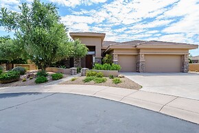 Casa Highland 3 Bedroom Home by RedAwning