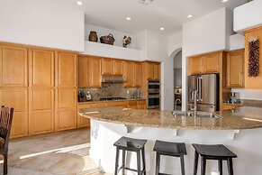 Casa Highland 3 Bedroom Home by RedAwning