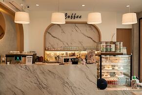 Le Lert Hotel Ratchaburi