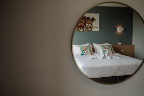 Le Lert Hotel Ratchaburi