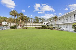 Developer Inn & Suites Airport JAX, a Baymont by Wyndham