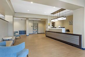 MainStay Suites North - Central York