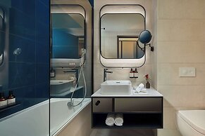 NH Collection Frankfurt Spin Tower