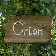 Orion 4-person Stunning Lotus Belle Tent