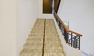 Treebo Varsha Palace